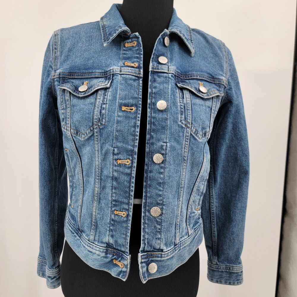 J. Crew Womens XS Long Sleeve Medium Wash Blue Denim Trucker Pockets Jacket